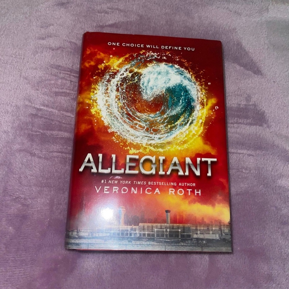 Allegiant by Veronica Roth
